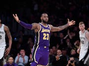 LeBron James führt die Los Angeles Lakers zurück in die Erfolgsspur (Bild: KEYSTONE/AP/MARK J. TERRILL)