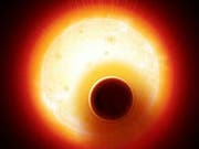 Künstlerische Darstellung des Exoplaneten HAT-P-11P mit seinem Heliumschweif. (Bild: Denis Bajram/UNIGE)