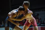Ist bereit für den Playoff-Final: Timon Zeder (rechts), hier gegen den Hergiswiler Thomas Wisler.Bild: Dominik Wunderli (Willisau, 9. September 2018)