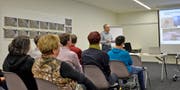 Pietro Beritelli informiert die Vertreter der Altdorfer Geschäfte über die Resultate des Untersuchungsprojekts. (Bild: PD)