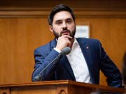 SP-Nationalrat Cédric Wermuth (AG) wirft der Ratsrechten vor, über den Uno-Migrationspakt falsche Behauptungen zu verbreiten. (Bild: KEYSTONE/ANTHONY ANEX)