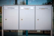 Politisches Seilziehen um die Zahl der Polizeiposten: Wer bestimmt, wie viele es im Minimum sein müssen? (Bild: Reto Martin)