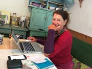 Janine Holenstein in ihrem kleinen Haus im rumänischen Sulina. (Bild: PD)