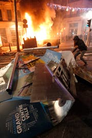 Strassenschlachten in Marseille am 1. Dezember 2018. (Bild: AP Photo/Claude Paris)