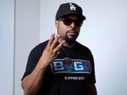 Der US-Rapper Ice Cube geht auf seinem neuen Album mit praktisch allem hart ins Gericht. (Bild: KEYSTONE/AP Invision/AMY SUSSMAN)