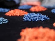 Auch die chemische Partydroge MDMA ist bei einer Besucherin gefunden worden: An einem Festival in Sydney ist ein 19-Jähriger vermutlich an einer Überdosis Drogen gestorben. (Bild: KEYSTONE/EPA EFE/ALBERTO VALDES)