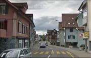 Der Unfall ereignete sich auf der Hauptstrasse in Oberägeri. (Bild: Google Maps)