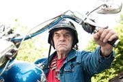 Angy Burri auf seiner Harley-Davidson in einer Aufnahme aus dem Jahr 2011. (Archivbild Neue LZ)