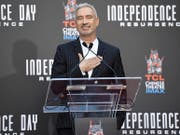«Ich finde, dass es in der Filmindustrie viel zu viele Sequels und Serien gibt. Das langweilt mich», sagt Roland Emmerich (60). (Bild: Keystone)