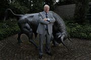 Alt-Bundesrat und SVP-Chefstratege Christoph Blocher auf seinem Anwesen in Herrliberg über dem Zürichsee. (Bild: Nadia Schärli / Neue LZ)