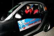 Freiwillige der Aktion «Nez Rouge» im Einsatz. (Archivbild Adrian Baer/Neue LZ)