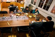 Projekte sollen trotz knappen Mitteln möglich sein, wie das Gastro- und Wohnprojekt der Zuwebe in einer Liegenschaft in der Zuger Altstadt. (Bild: Stefan Kaiser/Neue ZZ)