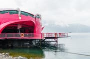 Die Seerose als Badi? Von Mai bis September soll dies in Vitznau Realität werden. Allerdings regt sich Widerstand. (Symbolbild) (Bild: Roger Gruetter | Neue LZ)