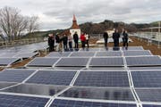 Die Solaranlage auf dem Dach der Heilpädagogischen Schule in Willisau. (Bild: PD)