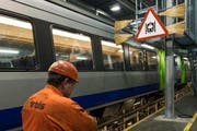 Die BLS ersetzt ihr Rollmaterial des Regioexpress vorgezogen im 2016. (Bild: Keystone)