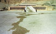 Ein Schreckensbild, das um die Welt ging: In Luxor töteten Islamisten im November 1997 Dutzende Touristen. (Bild: Mohamed El-Dakhakhny/Keystone (17. November 1997))