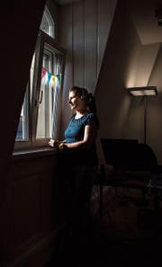 Beatrix Wagner: Seit 13 Jahren bei 147, dem Sorgentelefon von Pro Juventute. (Bild: Urs Lindt/Freshfocus (Bern, 19. Oktober 2017))