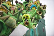 Die Schlossruugger Altishofen mit dem Motto Hoi-Gömper. (Bild Corinne Glanzmann/Neue LZ)