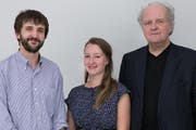 Matthew Kaner (links) und Lisa Streich erhalten Kompositionsaufträge der Roche Young Commissions 2017. (Bild: PD)