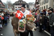 Küssnacht stand am Sonntag im Zeichen des Brauchtums.(Bild Erhard Gick/Neue SZ)