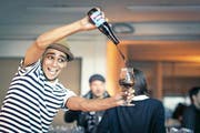 Biertrinken soll den Gästen so viel Freude bereiten wie dem Barkeeper das Einschenken: Kleinbrauereien wie Brussel Beer Project setzen die Trends. (Bild: PD)
