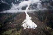 DIese Lawine ist auf der anderen Talseite von Gurtnellen niedergegangen. (Bild: Urs Flüeler/Keystone)