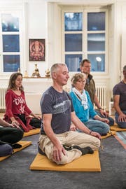 Ueli Sägesser hat vor vielen Jahren zum Buddhismus gefunden, aus dem er viel Kraft schöpft.
