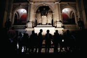 Wie oft wird im Bundeshaus mit Sprüchen und Gesten eine Grenze überschritten? Diese Frage wurde gestern aktuell. (Bild: Peter Klaunzer/Keystone (Bern, 13. September 2017))