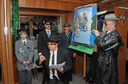 Oldi Fasnacht im Restaurant Bahnhöfli in Lungern (Bild) mit Schnitzelbänken, Live Musik und fröhlicher Stimmung. (Bild: Robert Hess / Neue OZ)