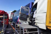 Ein Grossaufgebot an Rettungskräften stand im Einsatz. (Bild Luzerner Polizei)
