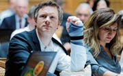 Jonas Fricker im Nationalrat. (Bild: Peter Klaunzer/Keystone (Bern, 1. Juni 2017))