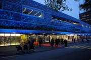Neue Eingangshalle – weniger Vergünstigung: Blick auf das Verkehrshaus in Luzern. (Bild Boris Bürgisser/Neue LZ)