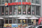 Bei Burger King Luzern will man den Aussenbereich ins Restaurant integrieren. (Bild: Sara Häusermann / Luzernerzeitung.ch)