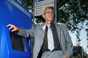 «Wenn man zu wenig unternimmt, verschlechtert sich die Situation für den Busverkehr.» Norbert Schmassmann, VBL-Direktor. (Bild: Chris Iseli / Neue LZ)