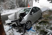 Frontalkollision mit einem Baum in Hohenrain: Der tödliche Verkehrsunfall ereignete sich auf der Nebenstrasse Ibenmoos im Ortsteil Kleinwangen. (Bild: PD)
