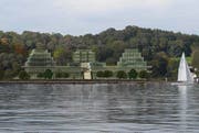 Die Pyramiden von Hertenstein: So soll das Hotel nach dem Umbau aussehen. (Visualisierung pd)