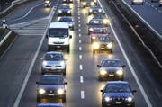 Stau auf der Autobahn A2. (Symbolbild Neue LZ)