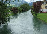 Bei anhaltenden Regenfällen könnte die Sarneraa über die Ufer treten. (Bild: Archiv Neue OZ)
