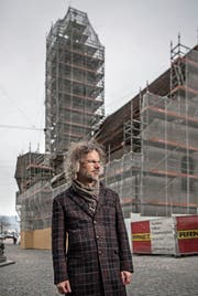 Jürgen Rotner, Rektor der Katholischen Kirchgemeinde Luzern, vor der Peterskapelle beim Kapellplatz. (Bild: Pius Amrein (Luzern, 23. Februar 2018))