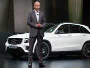 Daimler-Chef Dieter Zetsche ist mit seinen Halbjahreszielen zufrieden. (Bild: KEYSTONE/EPA DPA/MARIJAN MURAT)