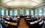 Der Kantonsrat könnte zukünftig über die Amtsenthebung von Regierungsräten entscheiden. (Bild: Stefan Kaiser (Zug, 25. August 2016))
