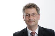 Pascal Hollenstein wird neuer Leiter Publizistik der NZZ-Regionalmedien. (Bild NZZ)