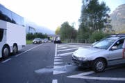 Am Auto und am Car entstand ein Sachschaden von rund 30'000 Franken. (Bild: Kapo Uri)
