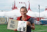 Annette Windlin auf der Luzerner Allmend. Die Ausmasse eines Circus Knie hat Windlins Kinderzirkus nie angenommen. (Bild: Corinne Glanzmann (18. Juli 2017))