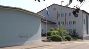 Auch dieses Gebäude wurde verschmiert. (Bild Tele 1)