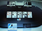 Das Geldspielgesetz ermöglicht es, ausländische Online-Geldspiele zu blockieren. Die Gegner sehen darin "Internetzensur und digitale Abschottung". (Symbolbild) (Bild: Keystone/AP/WAYNE PARRY)
