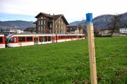 Die Strecke in Hergiswil soll zweispurig werden. (Archivbild/Neue NZ)