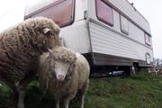 In Obwalden soll nach dem Willen des Motionärs zweimaliges Übernachten ausserhalb bewilligter Campingplätzen erlaubt sein. (Symbolbild Neue LZ)