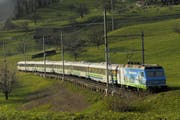 Auf direktem Weg von Luzern nach St. Gallen: Der Voralpen-Express fährt auch durch den Kanton Schwyz. (Bild: PD)