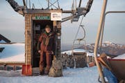 Kurt Mathis bedient mit seinem Sessellift auf dem Haldigrat eine besondere Wintersportnische. (Bild: Domink Wunderli (24. Januar 2018))